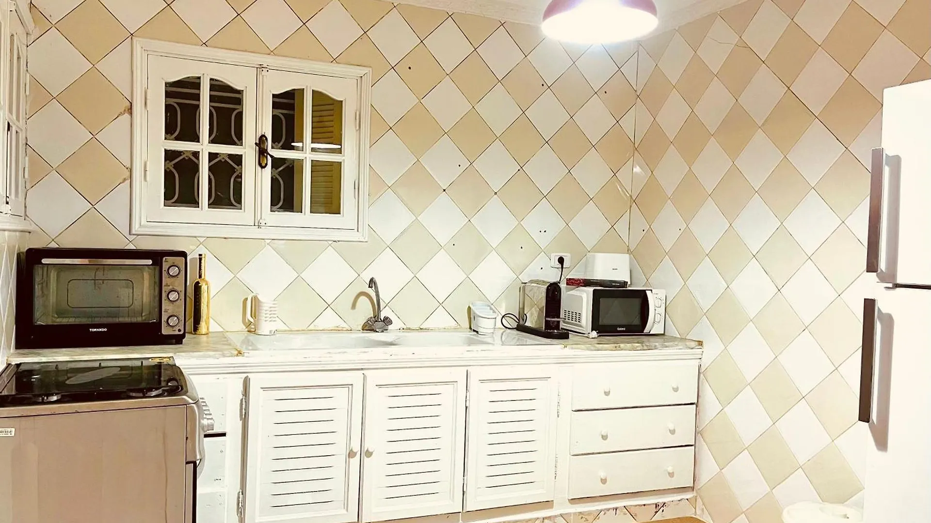 Apartment Superbe Appartement Avec Jardin A 15Min De L Aeroport Tunis