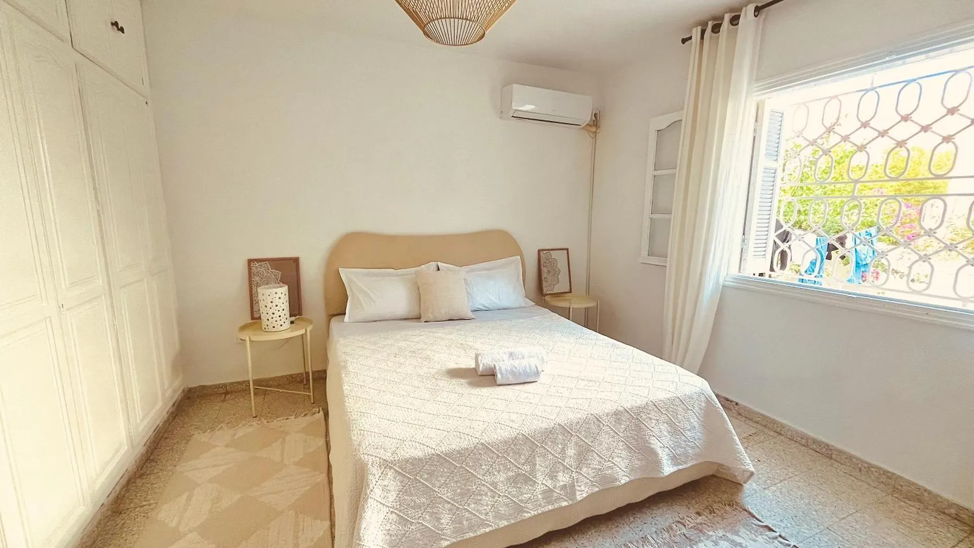Apartment Superbe Appartement Avec Jardin A 15Min De L Aeroport Tunis Tunisia