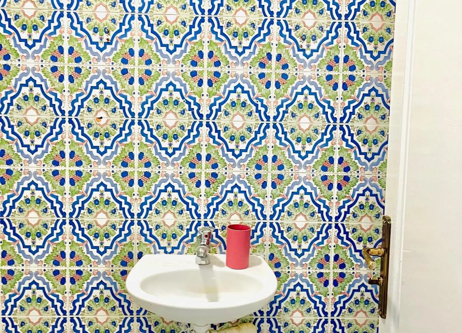 Superbe Appartement Avec Jardin A 15Min De L Aeroport Tunis Apartment