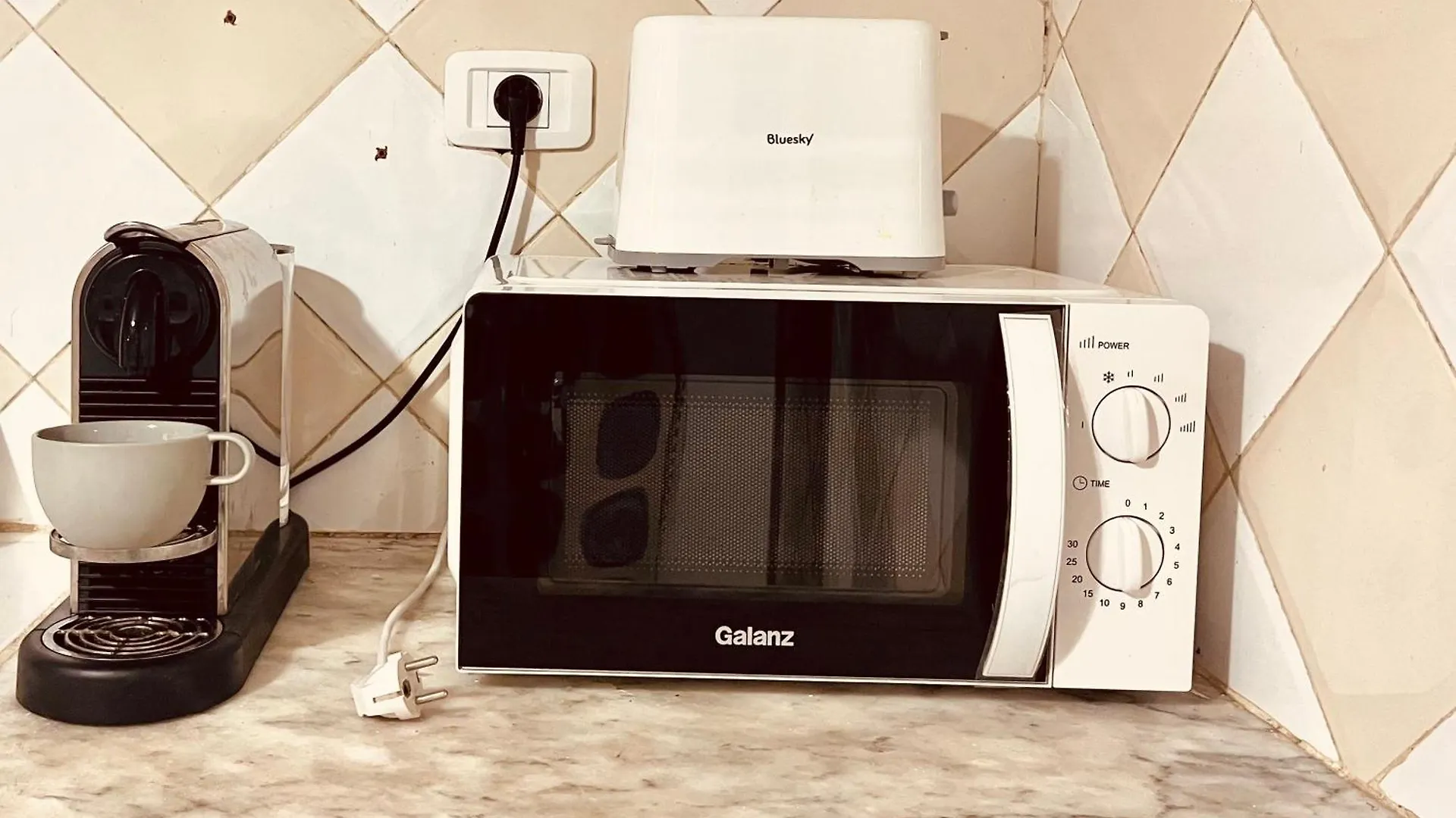 Apartmán Superbe Appartement Avec Jardin A 15Min De L Aeroport Tunis